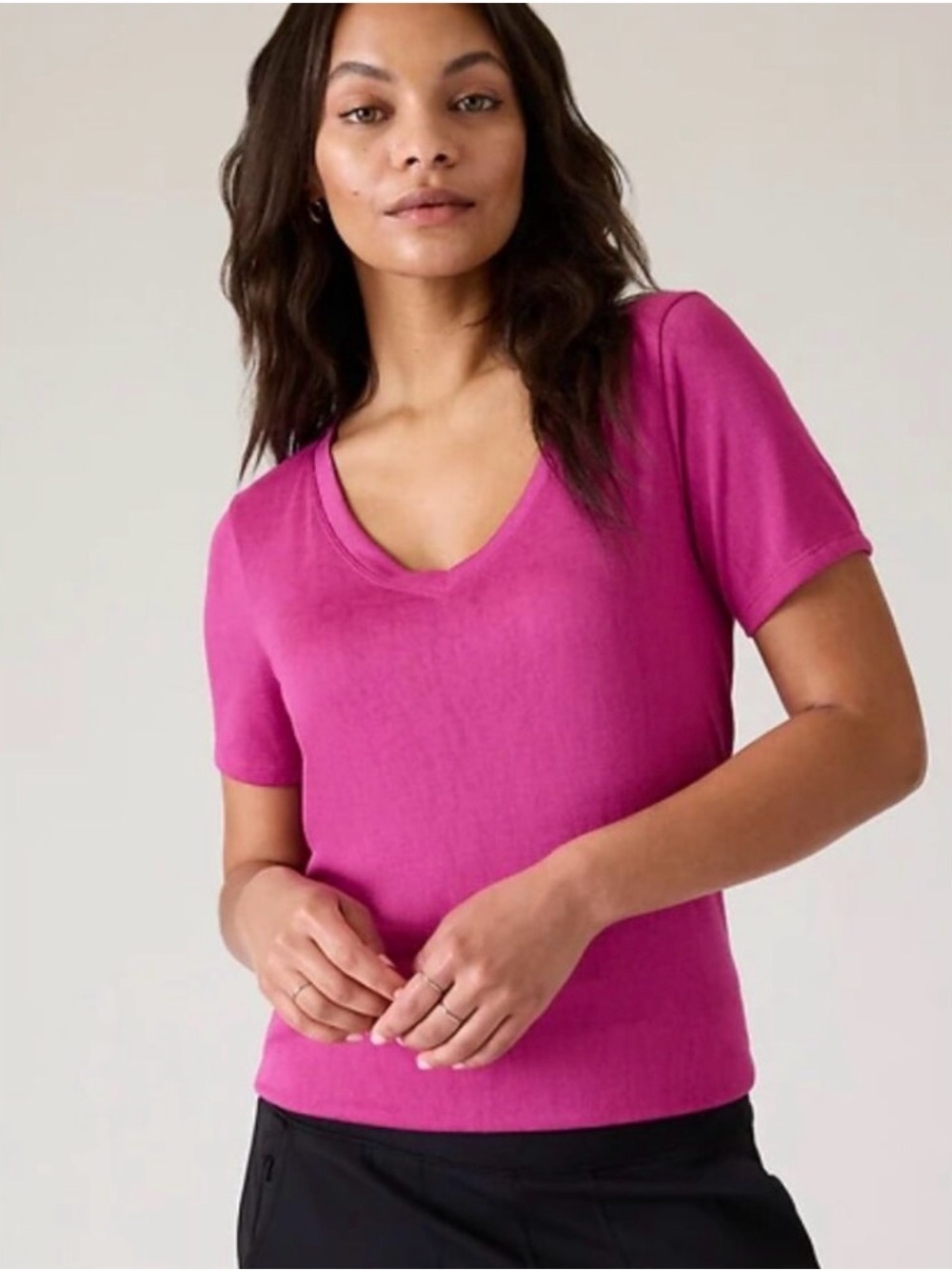 Athleta Women's Breezy Scoop V-Neck Tee NWT
